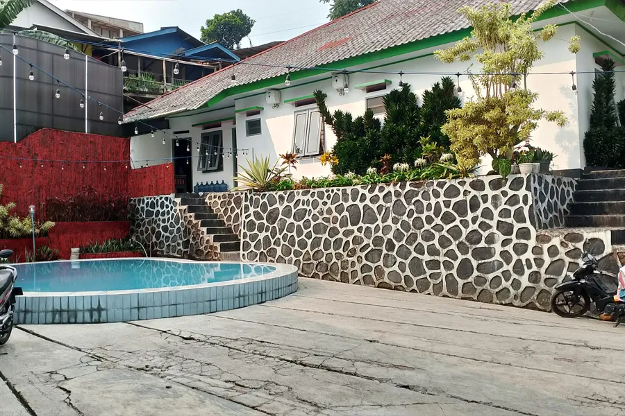 Villa Cisarua 008, Batu Layang