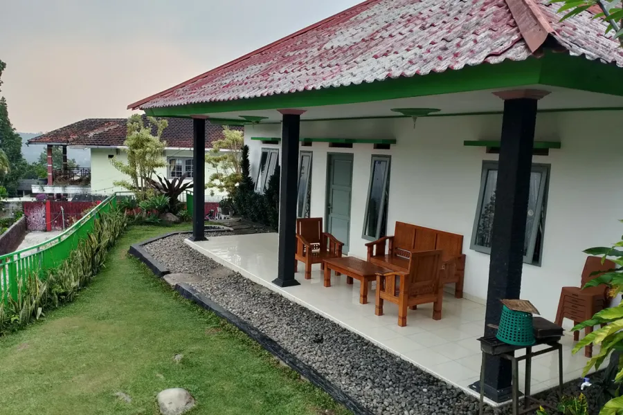 Villa Cisarua 008, Batu Layang