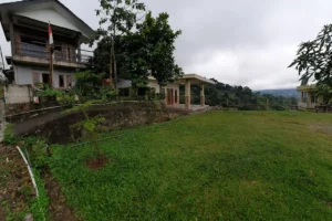 Villa Cisarua 006, Batu Layang