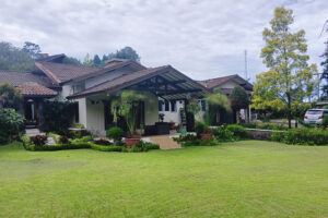 Villa Banny Tugu Cisarua