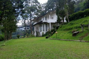 Villa Savhired Tugu Cisarua