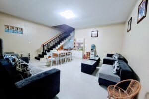 Sky Villa & Cottage Cisarua